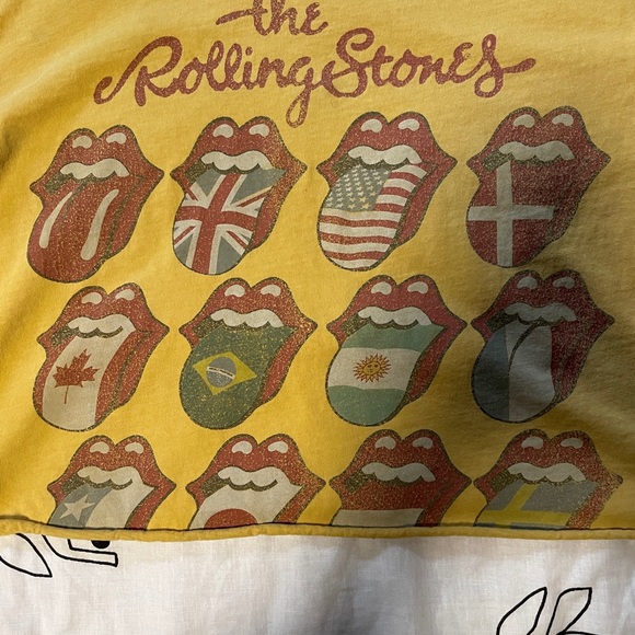 Rolling Stones Cropped Tee - Picture 3 of 3
